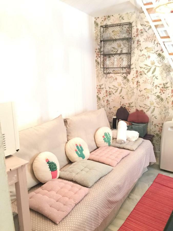 Apartamento En El Corazon De Sevilla Екстер'єр фото